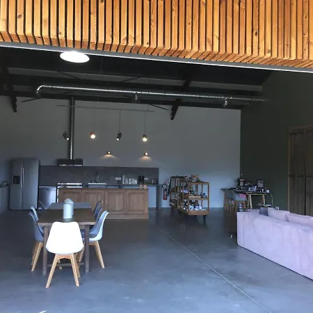 B&B L'autre Sud Lys (Pyrenees-Atlantiques)