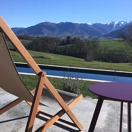 L'autre Sud Bed & Breakfast Lys (Pyrenees-Atlantiques)