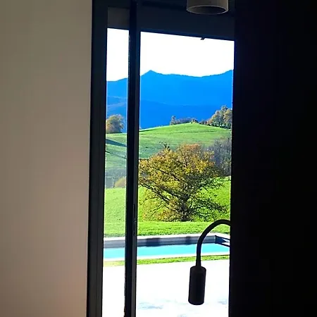 L'autre Sud Bed & Breakfast Lys (Pyrenees-Atlantiques)